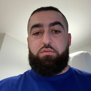 Meet your Posher, Davit